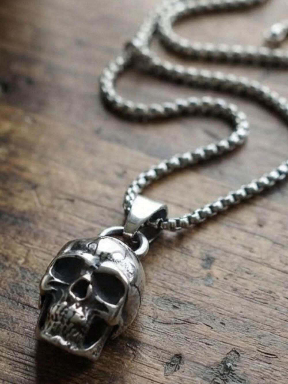 Mens stainless steel skull head pendant